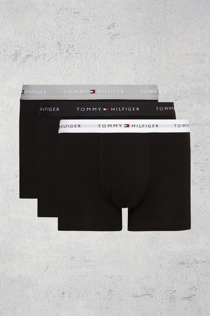 Voorkant van Zwarte boxershorts - Set van 3 door Tommy Hilfiger voor Heren