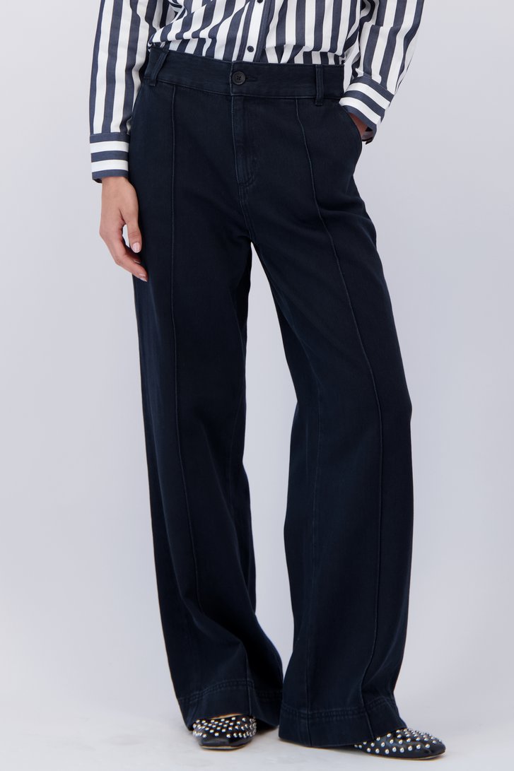 Detail van Zwarte jeans met siernaden – Wide leg fit door Liberty Island Denim voor Dames