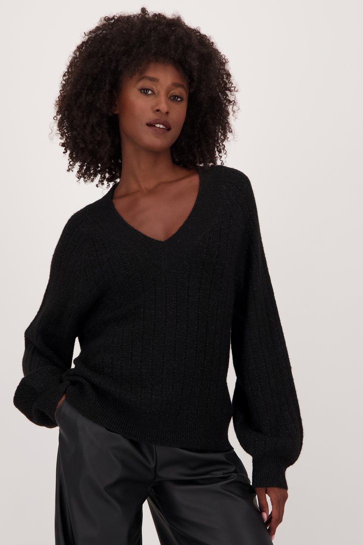 Voorkant van Zwarte trui met glitters door JDY voor Dames