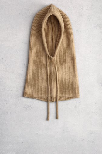 Voorkant van Beige gebreide balaclava door Liberty Island voor Dames