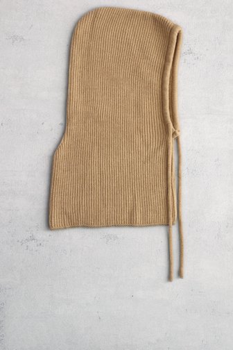 Voorkant van Beige gebreide balaclava door Liberty Island voor Dames