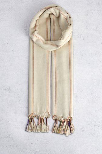 Voorkant van Beige sjaaltje met strepen door Liberty Loving nature voor Dames