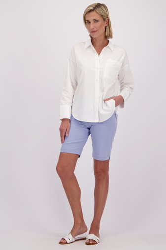 Le devant de Bermuda bleu clair de Claude Arielle pour Femmes