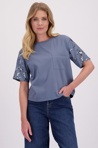 Voorkant van Blauw T-shirt met print op de mouwen door Libelle voor Dames