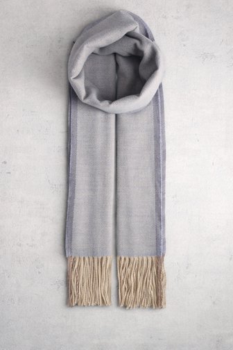 Liberty Island Blauwgrijze sjaal met beige franjes