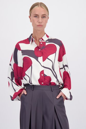 Le devant de Blouse blanche à motif floral rouge et gris de D'Auvry pour Femmes