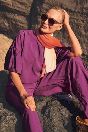Blouse bordeaux à manches courtes à volants de Louise pour Femmes