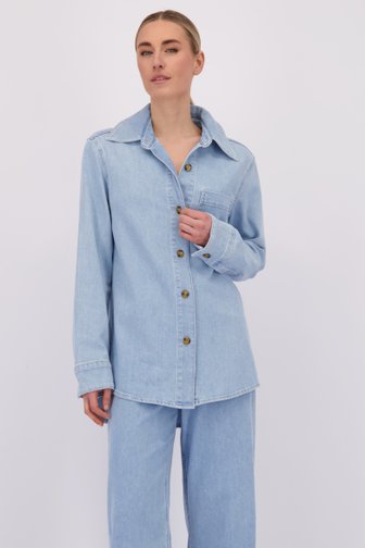 Le devant de Blouse en denim bleu clair  de Marc O'Polo pour Femmes