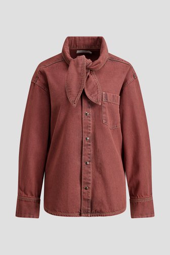 Le devant de Blouse en jean rouge rouille avec foulard de Liberty Island Denim pour Femmes