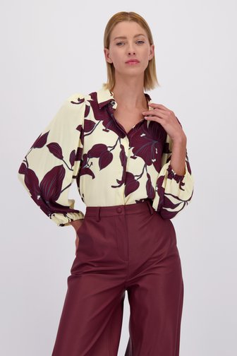 Le devant de Blouse jaune clair à fleurs bordeaux de D'Auvry pour Femmes