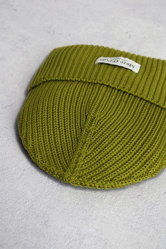 Le devant de Bonnet tricoté vert olive de Marc O'Polo pour Femmes