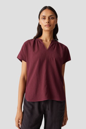 Voorkant van Bordeaux blouse met structuur  door Opus voor Dames