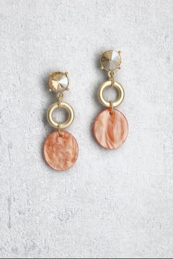 Le devant de Boucles d’oreilles dorées avec pendentif orange de Liberty Island pour Femmes