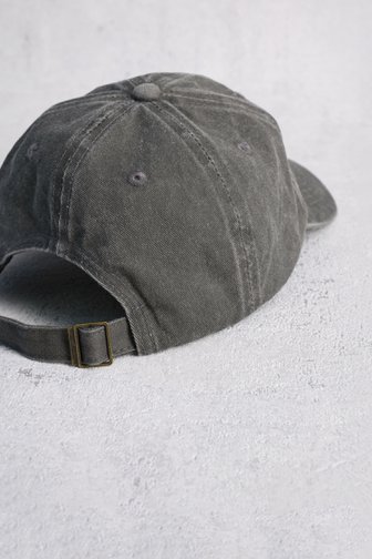 Casquette gris foncé avec imprimé blanc de ONLY & SONS pour Hommes