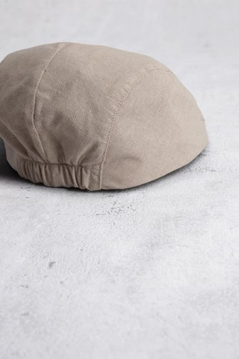 Le devant de Casquette plate gris clair de Liberty Island pour Hommes