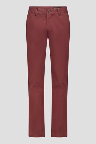 Le devant de Chino brun rouge de Ravøtt pour Hommes