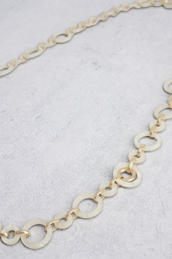 Le devant de Collier long à éléments ronds écru de Liberty Island pour Femmes