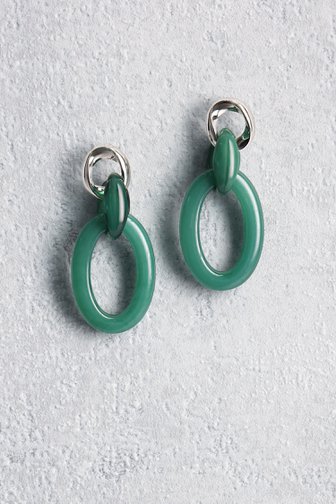 Voorkant van Donkergroene oorbellen met ovale hangers door Liberty Island voor Dames