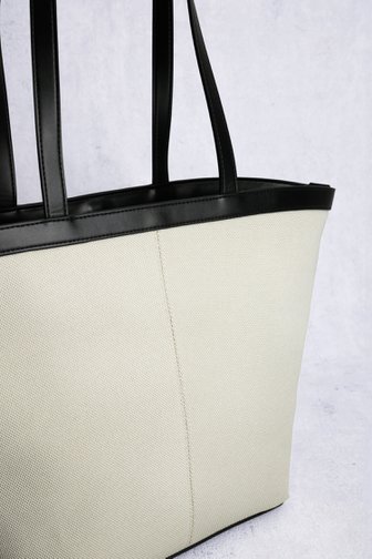 Productfoto 1 van Ecru-lichtgrijze handtas door D'Auvry voor Dames