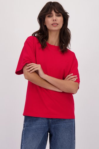 Voorkant van Felrode T-shirt door Louise voor Dames