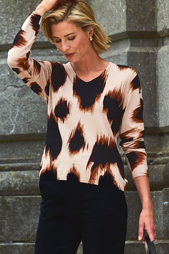 Claude Arielle Fijn truitje met animal print