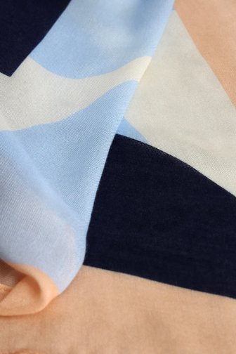 Le devant de Foulard à imprimé graphique beige et bleu de Liberty Island pour Femmes