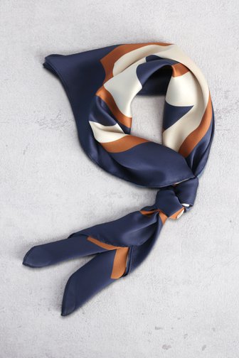 Le devant de Foulard bleu foncé à rayures crème et orange de Liberty Island pour Femmes