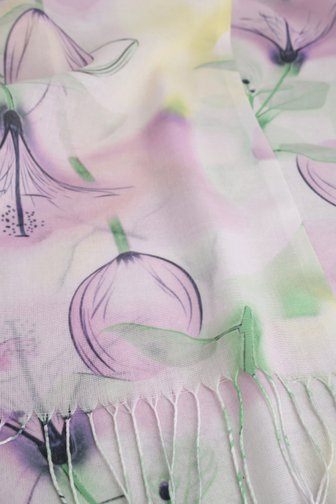 Le devant de Foulard coloré à imprimé fleuri de Liberty Island pour Femmes