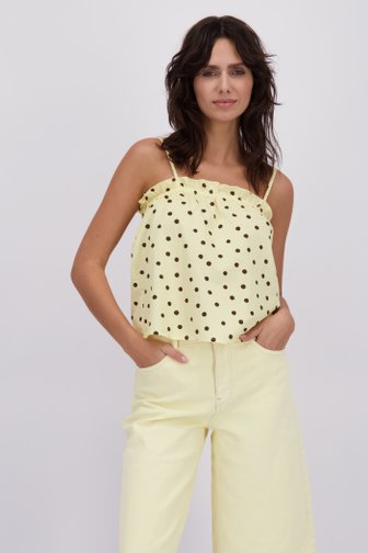 Voorkant van Geel topje met donkerbruine polkadots door Pieces voor Dames