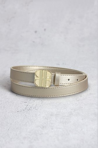 Voorkant van Gouden riem met goudkleurige logogesp door Laurent David voor Dames