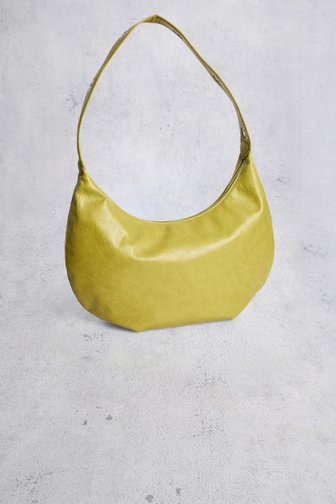 Voorkant van Groene schoudertas met leather look door Pieces voor Dames