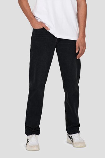 Le devant de Jean noir - Straight fit de Only & Sons pour Hommes