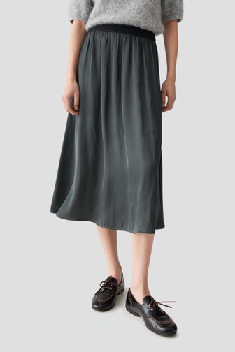 Le devant de Jupe midi vert foncé à taille élastique de Opus pour Femmes