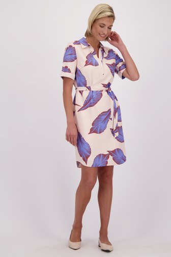 Voorkant van Lichtroze kleedje met bladerenprint door Claude Arielle voor Dames