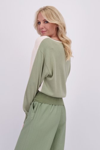 Voorkant van Lichtroze trui met groene color blocks door AC by Annelien Coorevits voor Dames