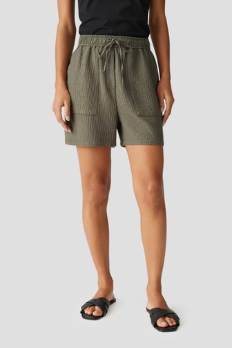 Olijfgroene short met gestreepte structuur van Opus voor Dames