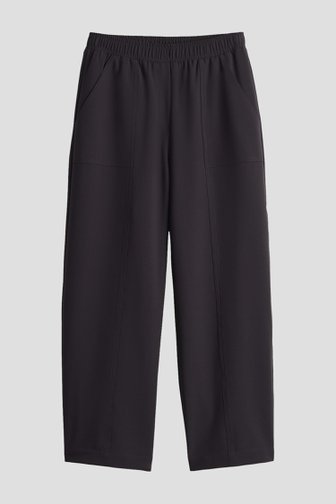 Le devant de Pantalon ample brun à poches cargo – longueur 7/8 de Opus pour Femmes