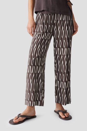 Le devant de Pantalon brun à imprimé graphique de Opus pour Femmes