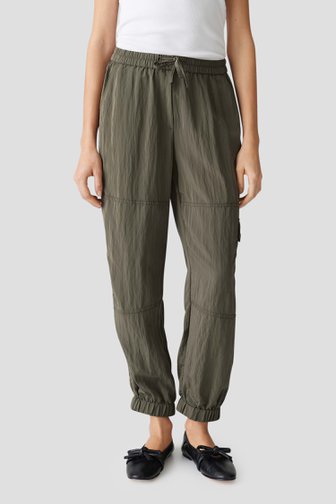 Pantalon cargo kaki avec structure froissée de Opus pour Femmes