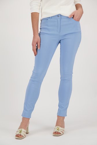 Pantalon coloré en stretch - Bleu clair de Claude Arielle pour Femmes