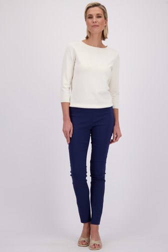 Le devant de Pantalon slim fit bleu de Claude Arielle pour Femmes