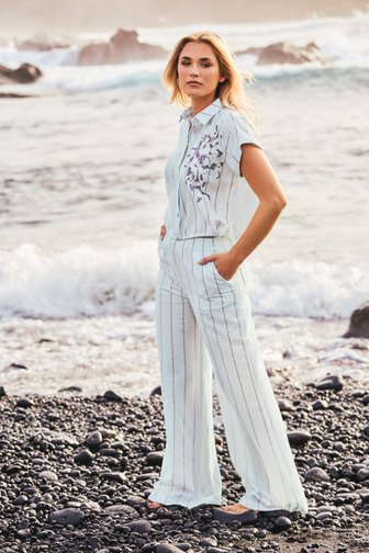 Pastelturqoise blouse met gestreept motief van Louise voor Dames