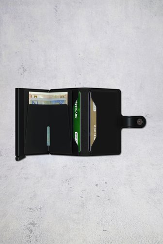 Le devant de Porte-cartes en cuir noir - Miniwallet matte de Secri pour Hommes