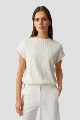 Le devant de Pull beige côtelé à manches courtes de Opus pour Femmes