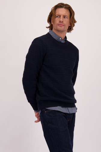 Le devant de Pull bleu foncé à rayures tricotées de Ravøtt pour Hommes
