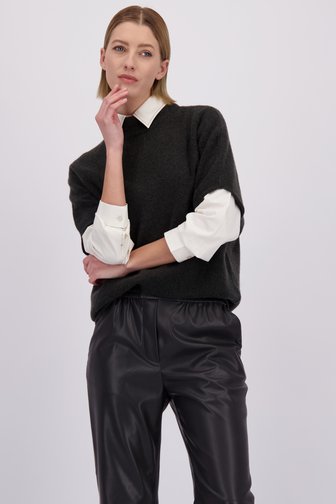 Le devant de Pull gris à manches courtes de D'Auvry pour Femmes