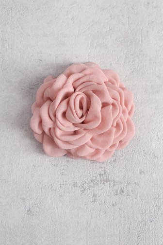 Voorkant van Roze bloemvormige broche door Liberty Island voor Dames