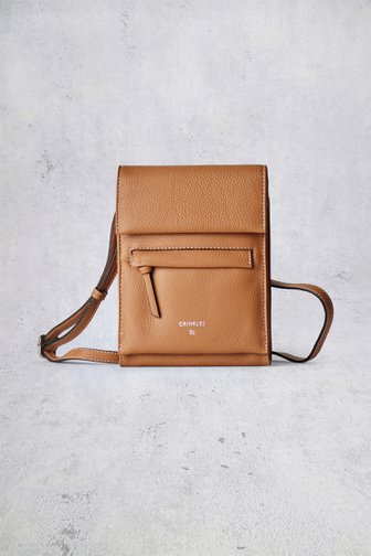 Le devant de Sac crossbody en cuir couleur camel de Crinkles pour Femmes