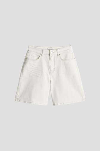 Le devant de Short en jean blanc - Coupe relaxed de Opus pants pour Femmes