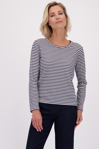 Le devant de T-shirt rayé blanc-bleu de Claude Arielle pour Femmes